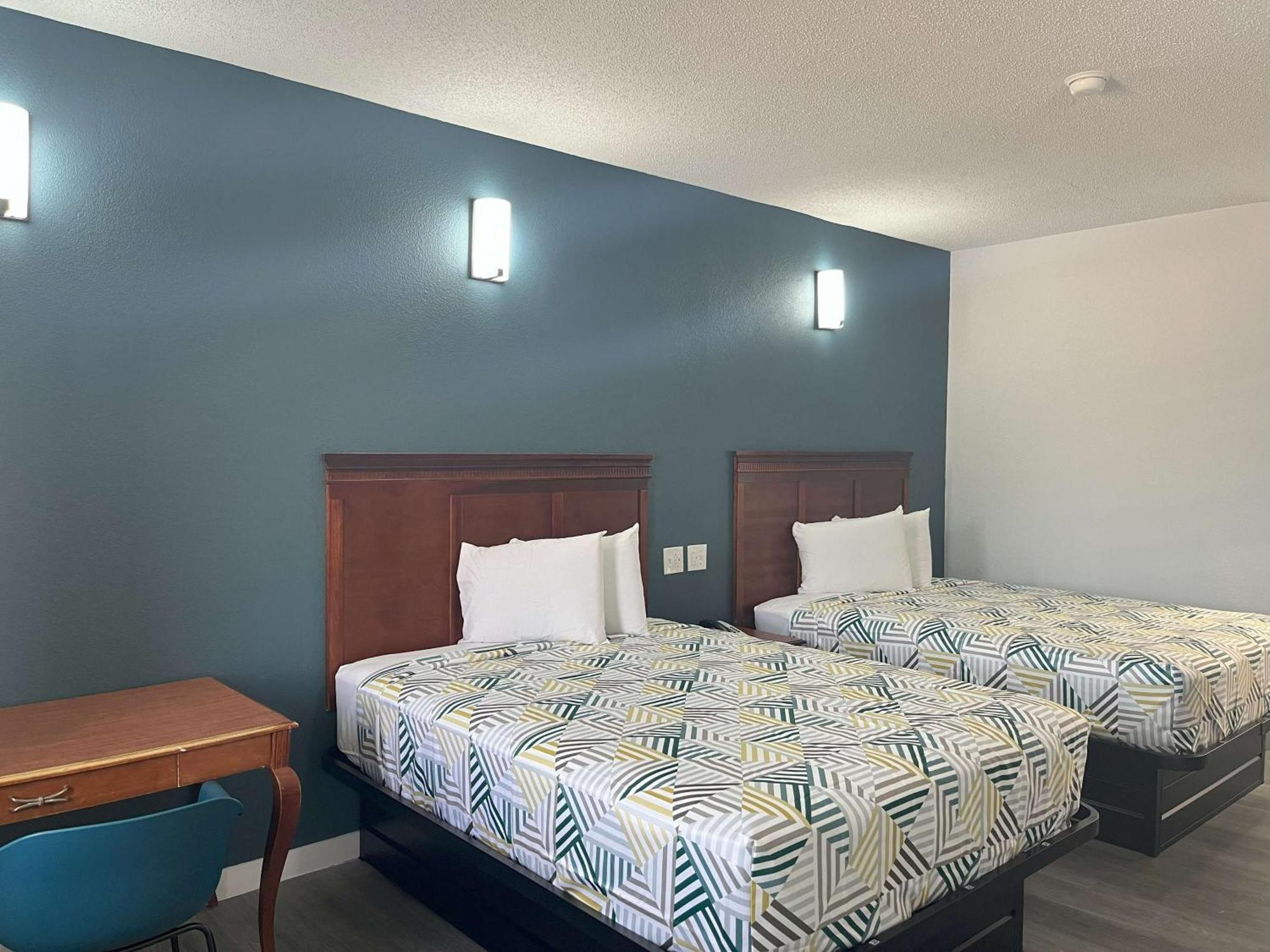 Motel 6 Cleveland, Ms - Delta State University Exterior photo