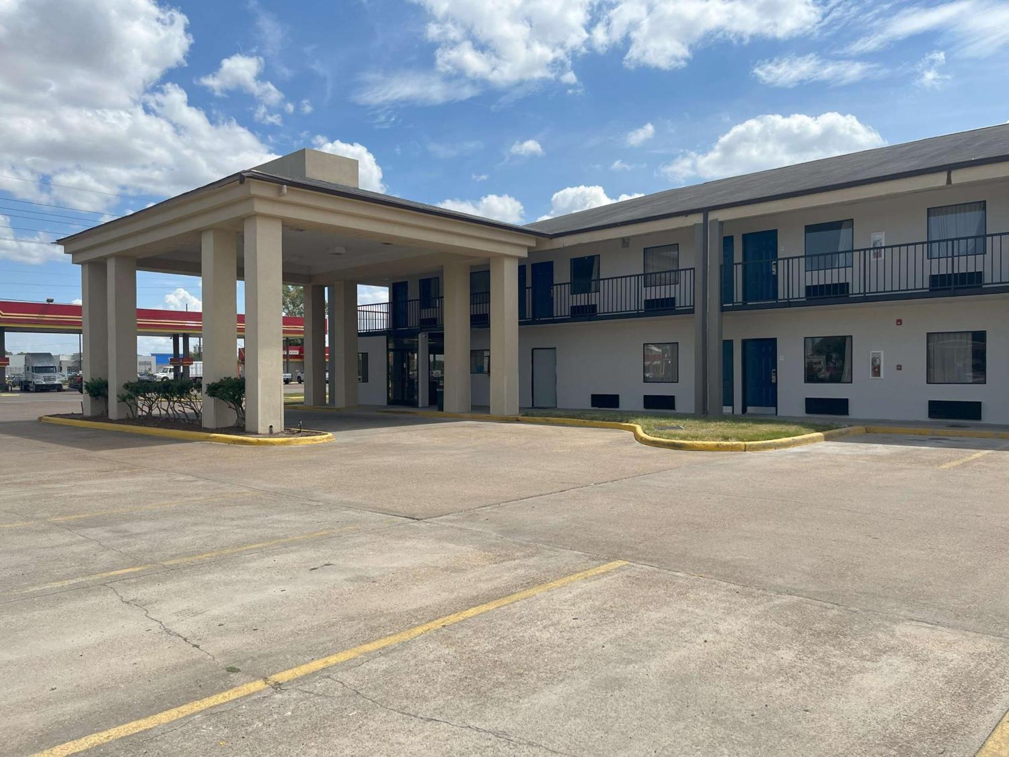 Motel 6 Cleveland, Ms - Delta State University Exterior photo